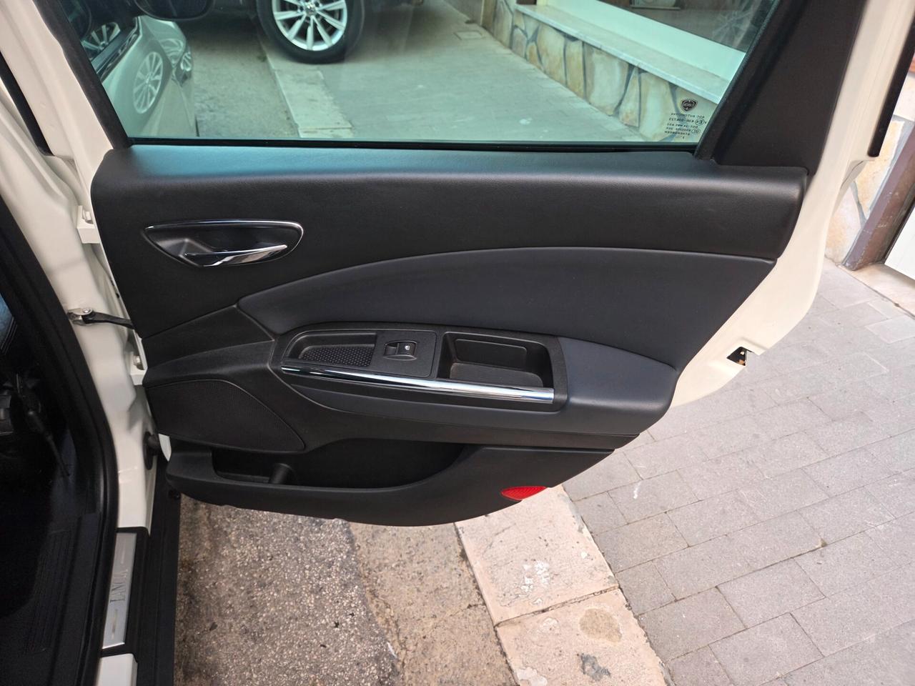 LANCIA DELTA 1.6 MJET 120 CV ANNO 2013 KM CERTIF