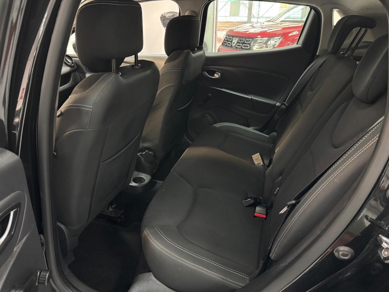 Renault Clio dCi 8V 75 CV 5 porte Moschino Intens
