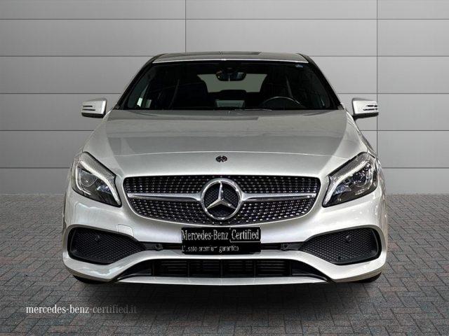 MERCEDES-BENZ A 200 d Automatic 4Matic Premium
