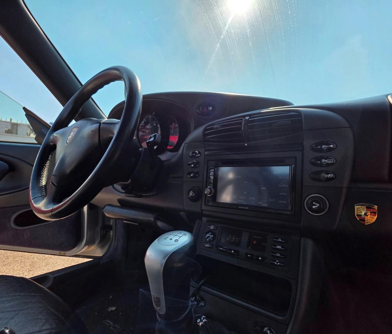 Porsche 911 996 (911 CARRERA)