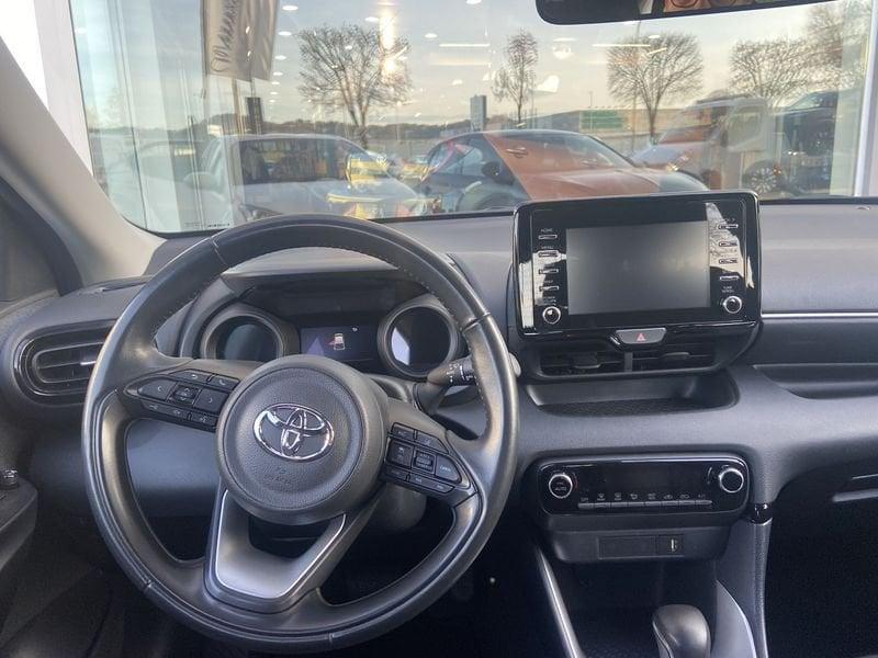 Toyota Yaris Hybrid Trend MY21