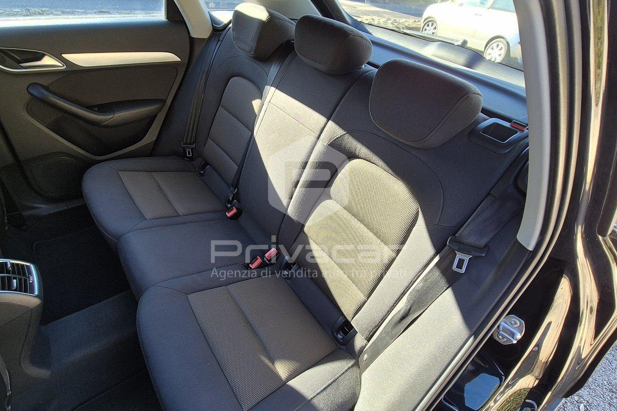 AUDI Q3 2.0 TDI quattro S tronic