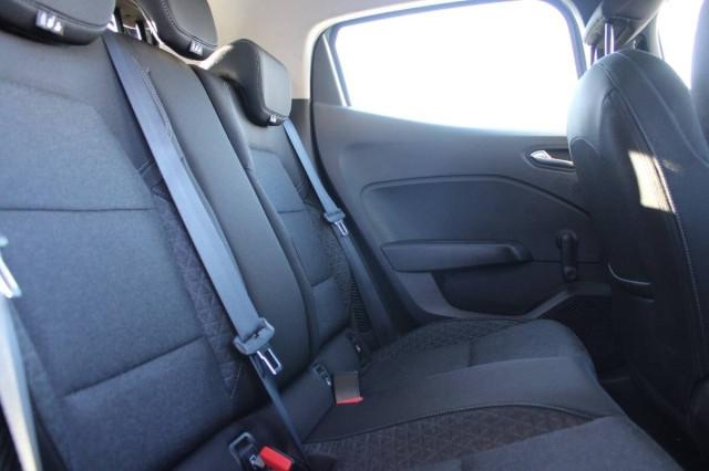 Renault Clio 1.6 hybrid 140cv automatica con CarPlay