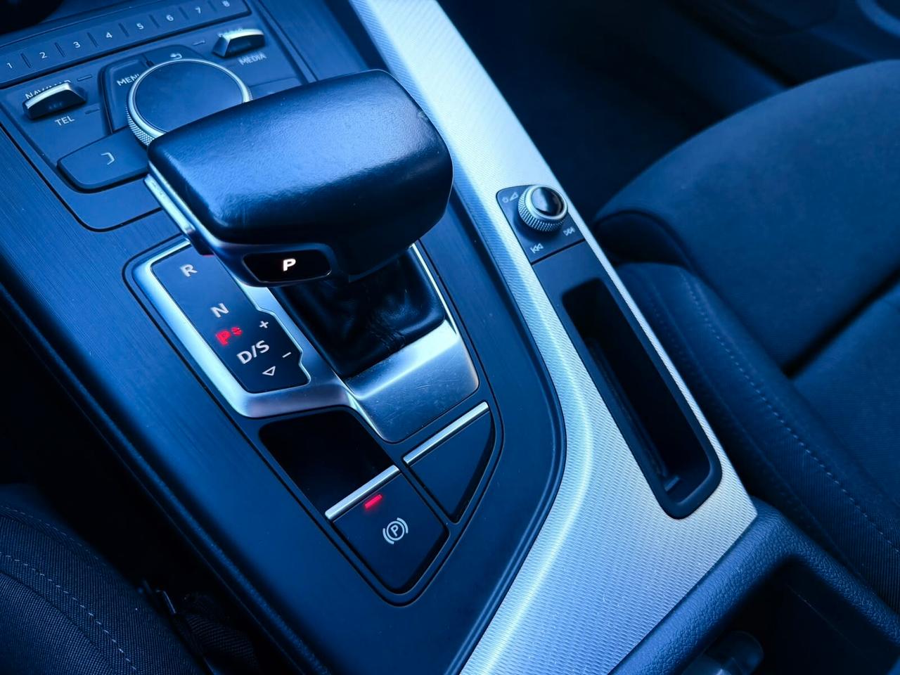 Audi A4 2.0 TDI 190 CV S-LINE S-TRONIC FULL LED
