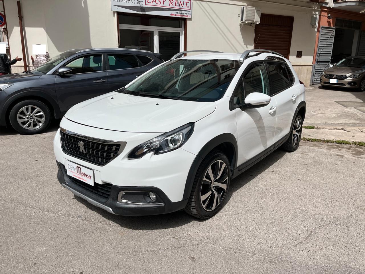 Peugeot 2008 BlueHDi 100 Allure