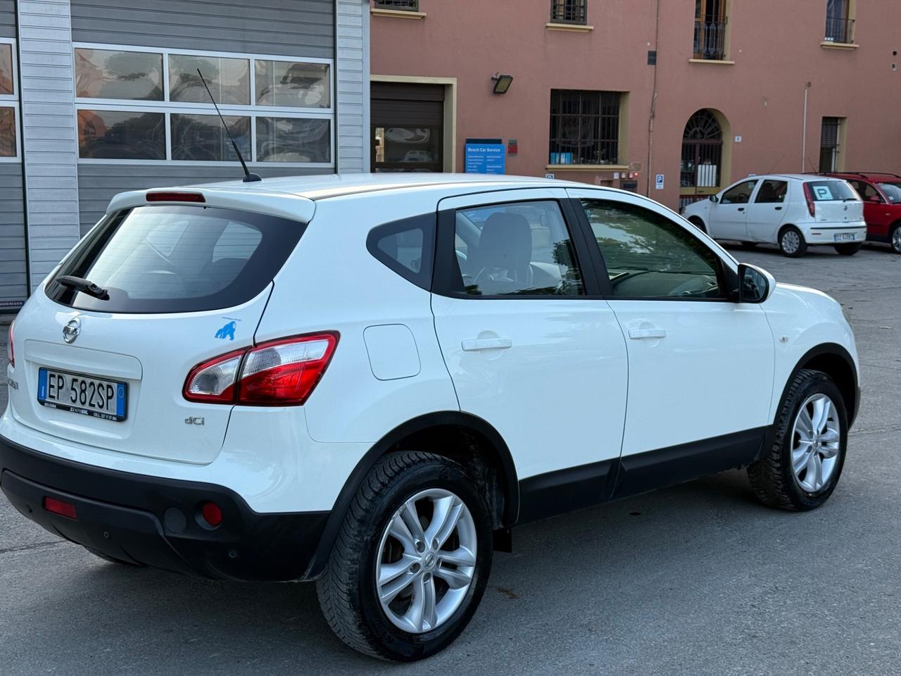 Nissan Qashqai 1.5 dCi DPF Tekna