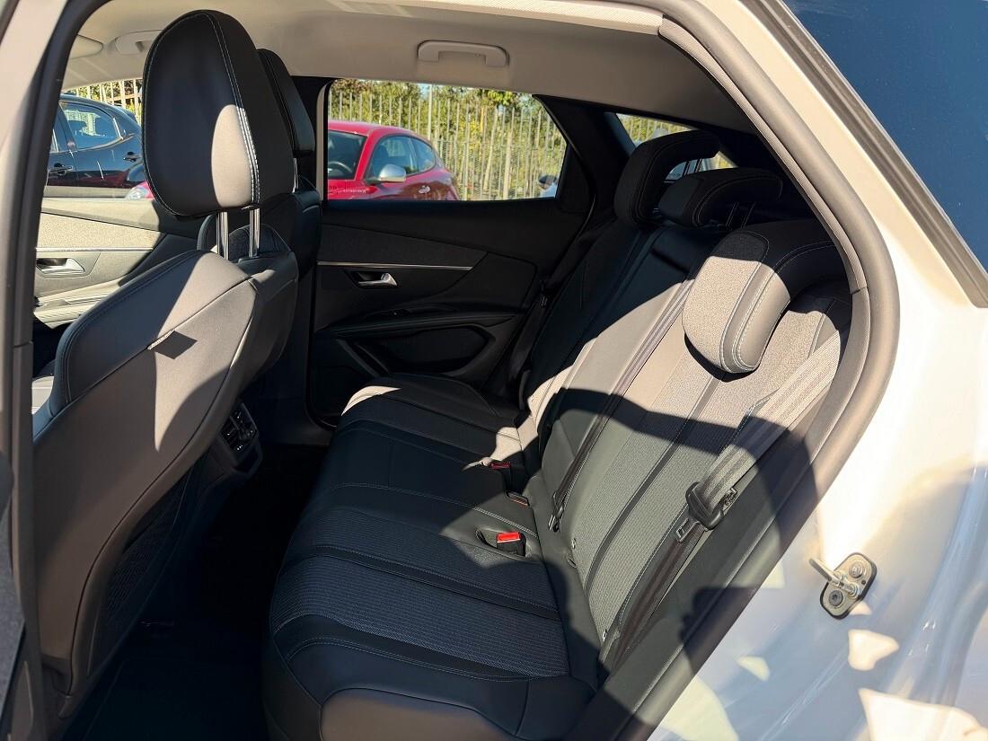 Peugeot 3008 Hybrid 225 e-EAT8 GT Pack