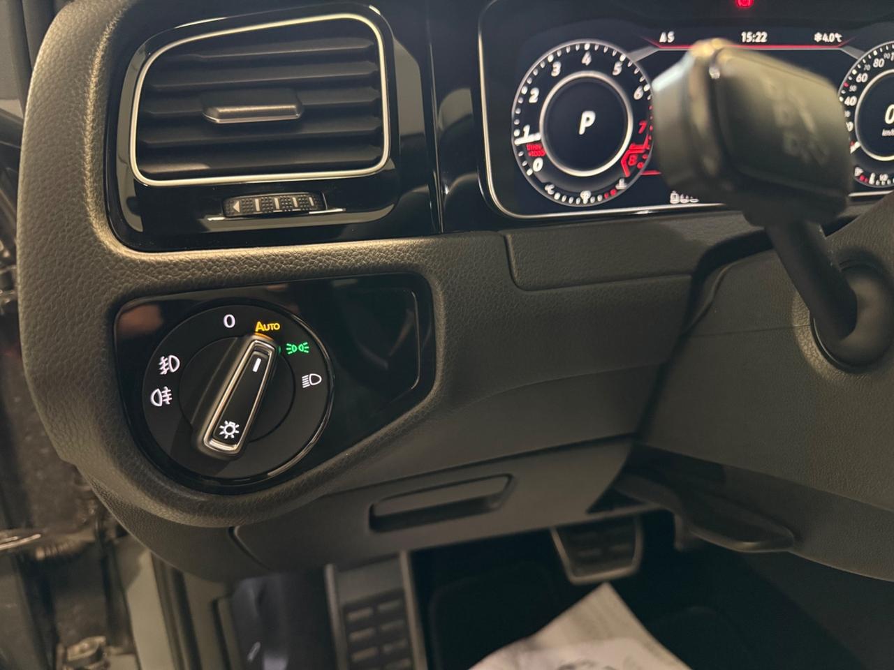 Volkswagen Golf GTI Performance 2.0 245 CV TSI DSG 5p. BMT