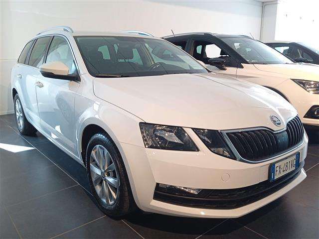 Skoda Octavia Wagon 1.5 g-tec Style 130cv dsg