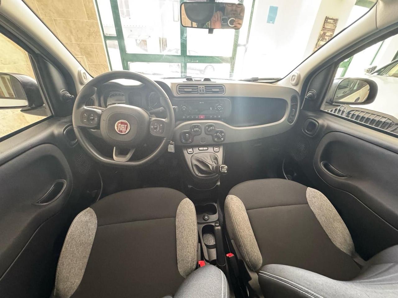 Fiat Panda 1.0 FireFly S&S Hybrid City Cross