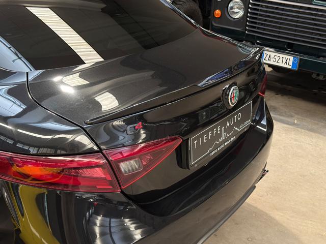 ALFA ROMEO Giulia 2.0 Turbo 280 CV AT8 AWD Q4 Veloce