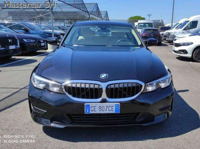BMW 320 320D 48V BUSINESS ADVANTAGE AUTO - VOLANTE M - GE8