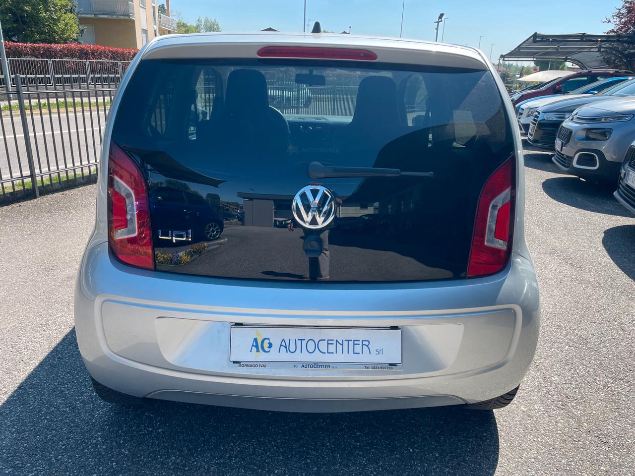 Volkswagen up! 1.0 75 CV 3p. high