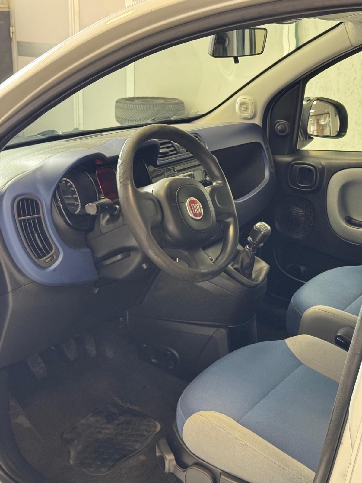 Fiat Panda 1.2 Easy gpl Lounge ok per neopatentati