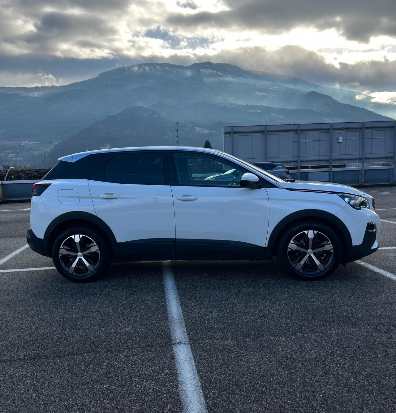 Peugeot 3008 BlueHDi Allure 130cv 2019