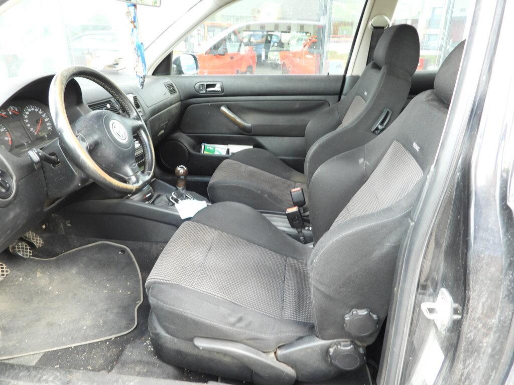 Volkswagen Golf GTI 1.8 GTI