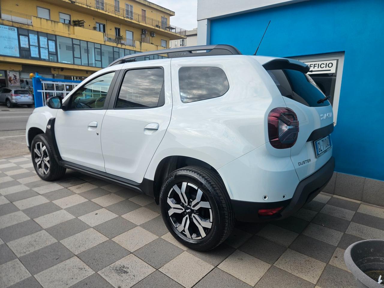 Dacia Duster 1.0 TCe 100cv GPL 4x2 Journey UP Pari al Nuovo