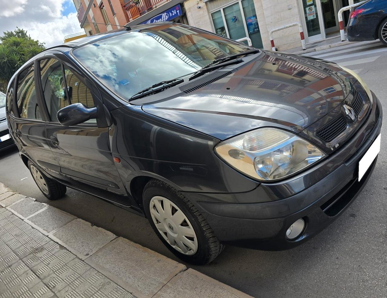 Renault Scénic 1.6 16V Air