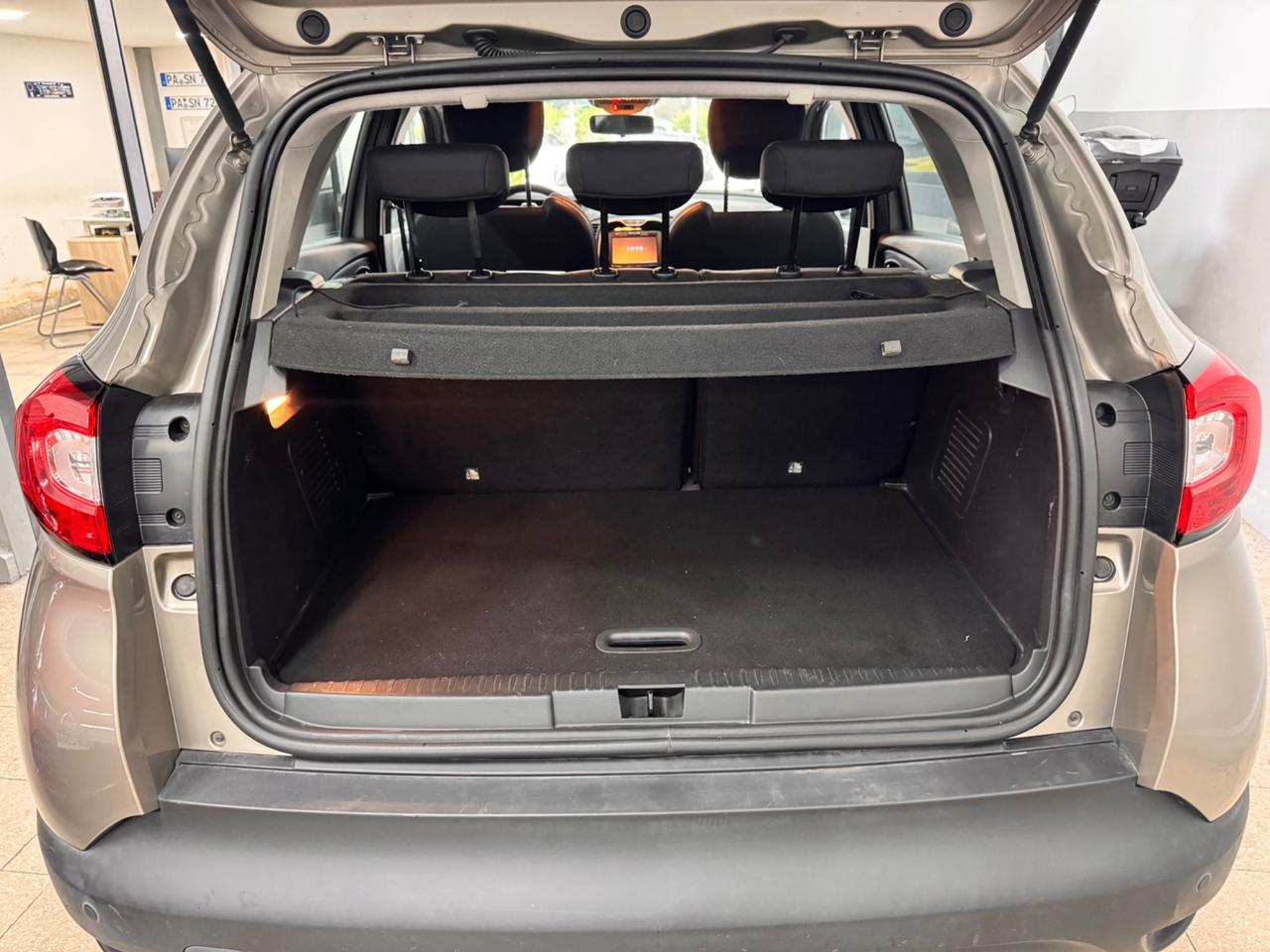 Renault Captur 1.5 DCi 90 Cv S&S 90.000 Km - 2015