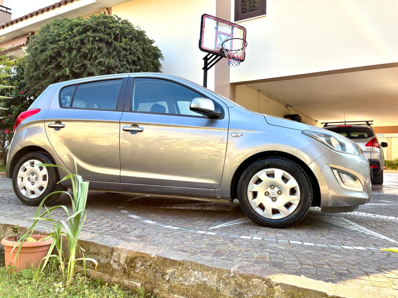 Hyundai i20 1.2 5p. BlueDrive GPL Sound Edition