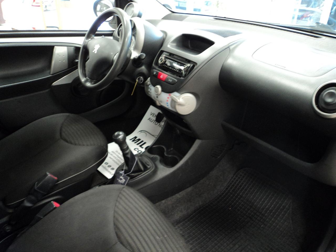 Peugeot 107 1.0 GPL
