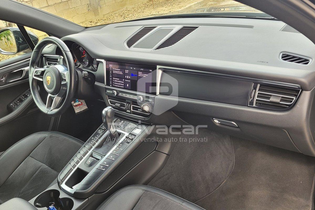 PORSCHE Macan 2.0