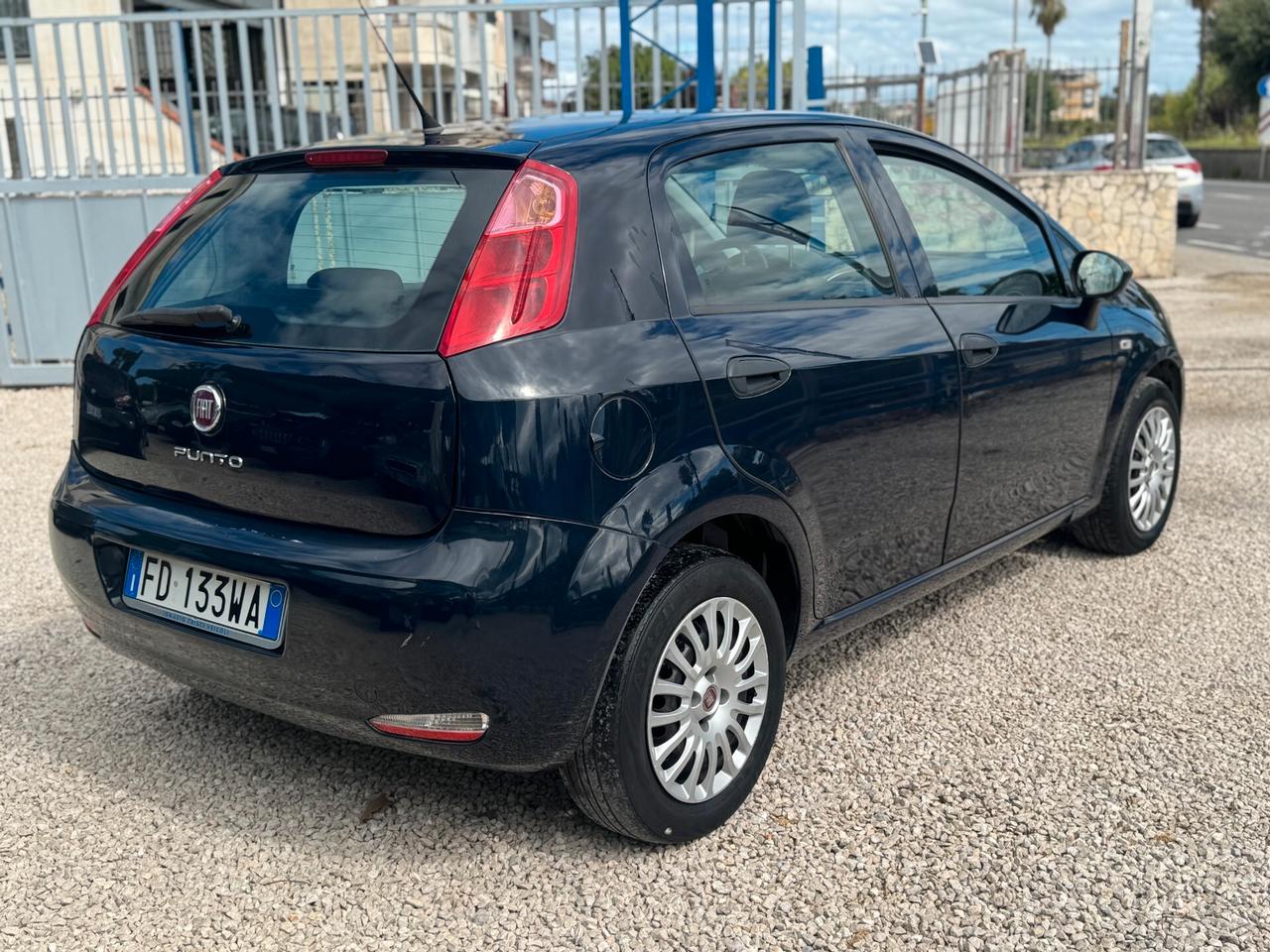 Fiat Punto 1.4 8V 5 porte GPL DI SERIE 2016 1 PROP.