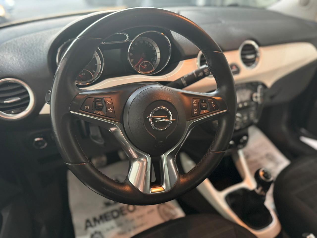Opel Adam 1.4 87 CV Slam