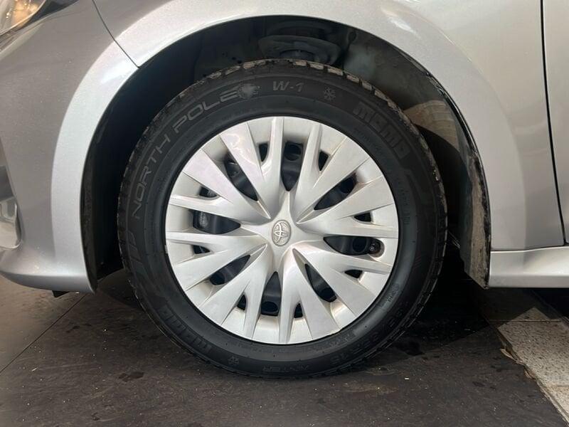 Toyota Yaris Yaris 1.5 Hybrid 5 porte Active