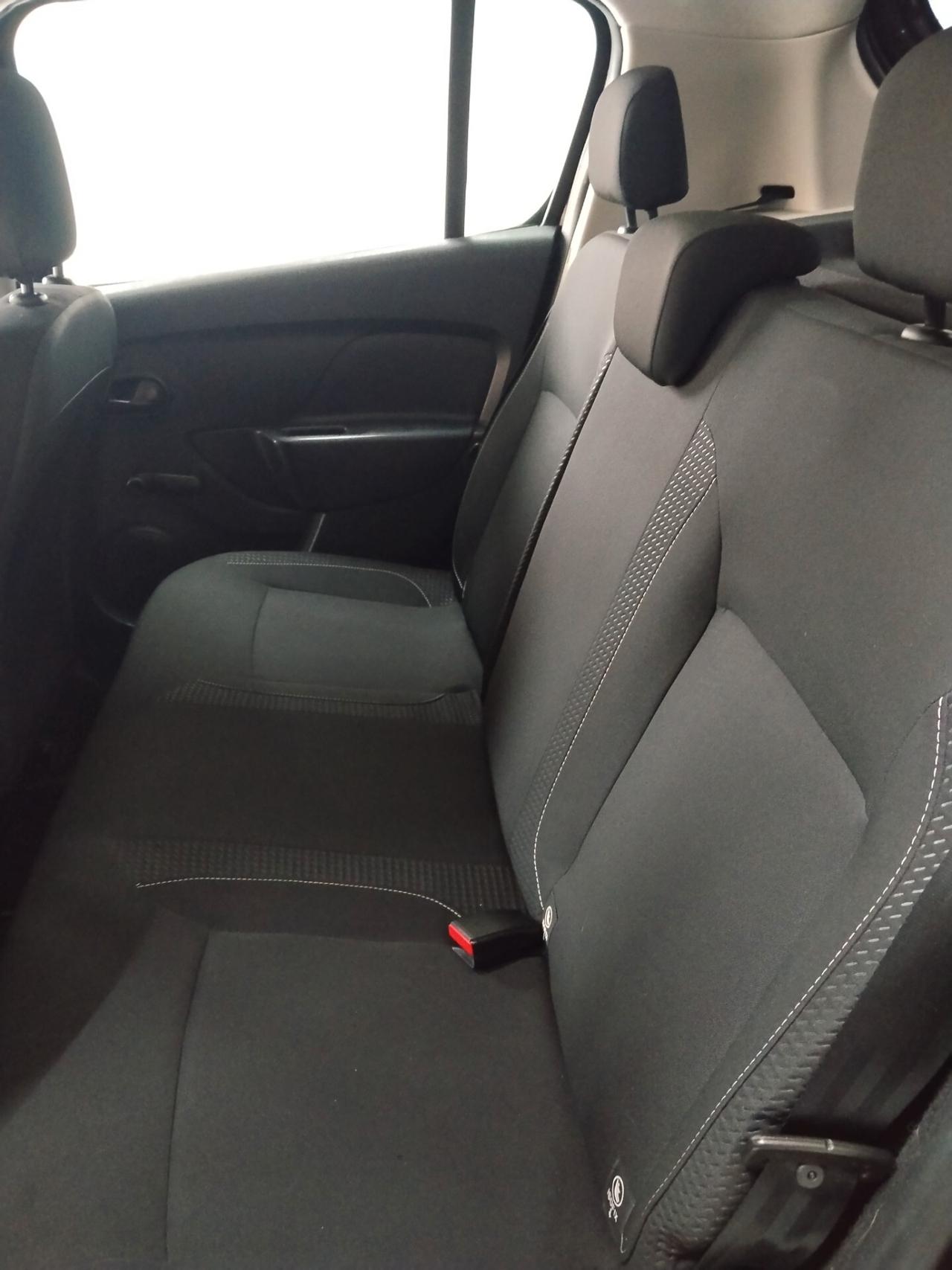 Dacia Sandero 900 bnz / GPL 2017 CON GARANZIA