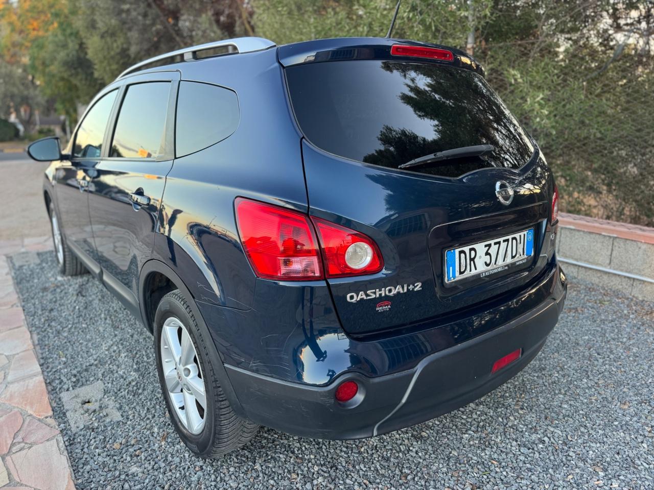 Nissan Qashqai+2 2.0 dCi DPF 4WD Tekna