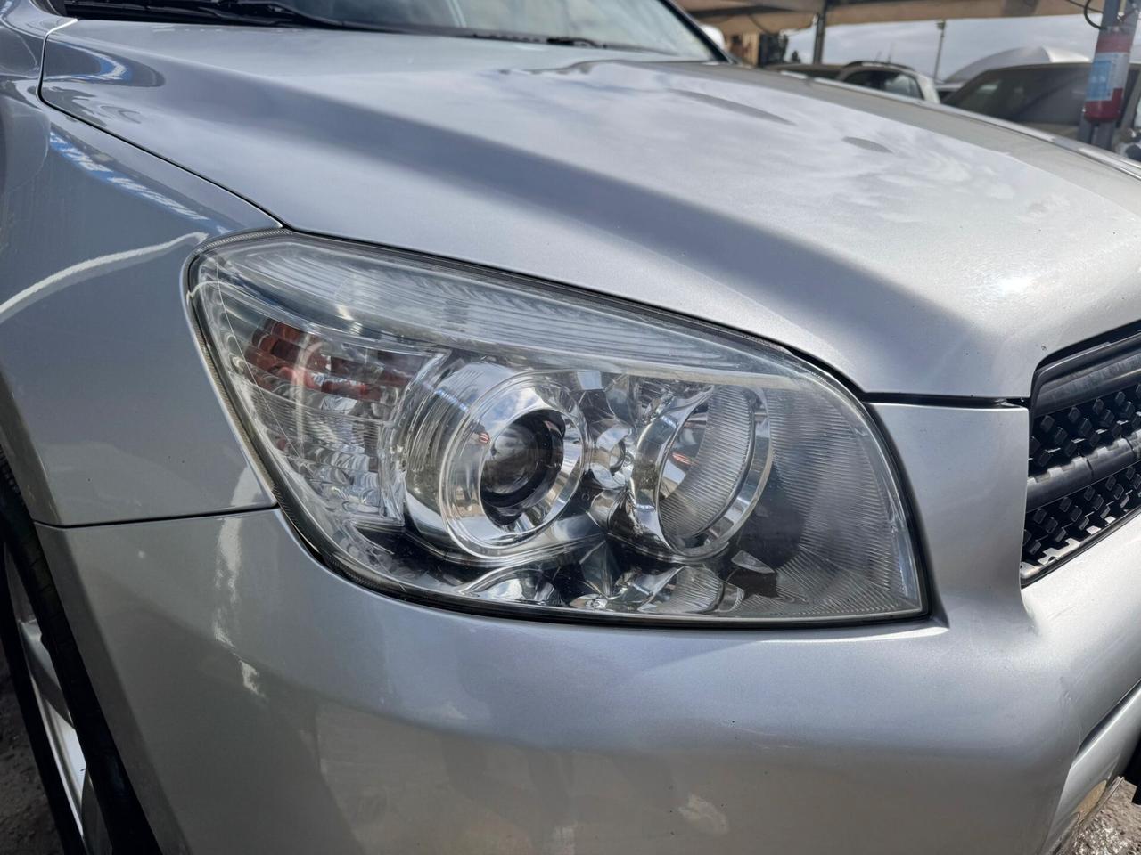 Toyota RAV 4 RAV4 2.2 D-4D 136 CV Sol