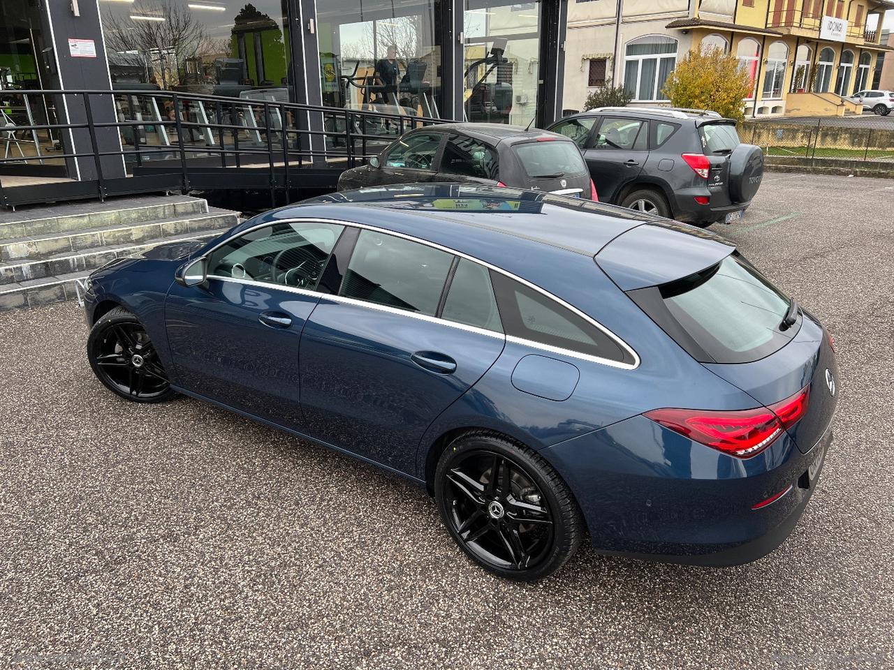 MERCEDES-BENZ CLA 200 d Aut. Shooting Brake Business IVA DEDUCIBILE