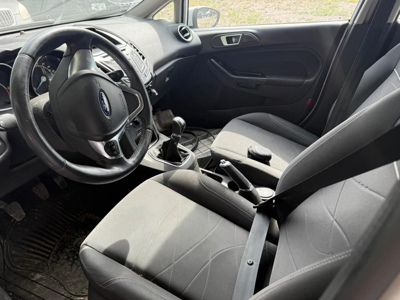 Ford Fiesta 1.5 Tdci 75cv 5P Motore rotto