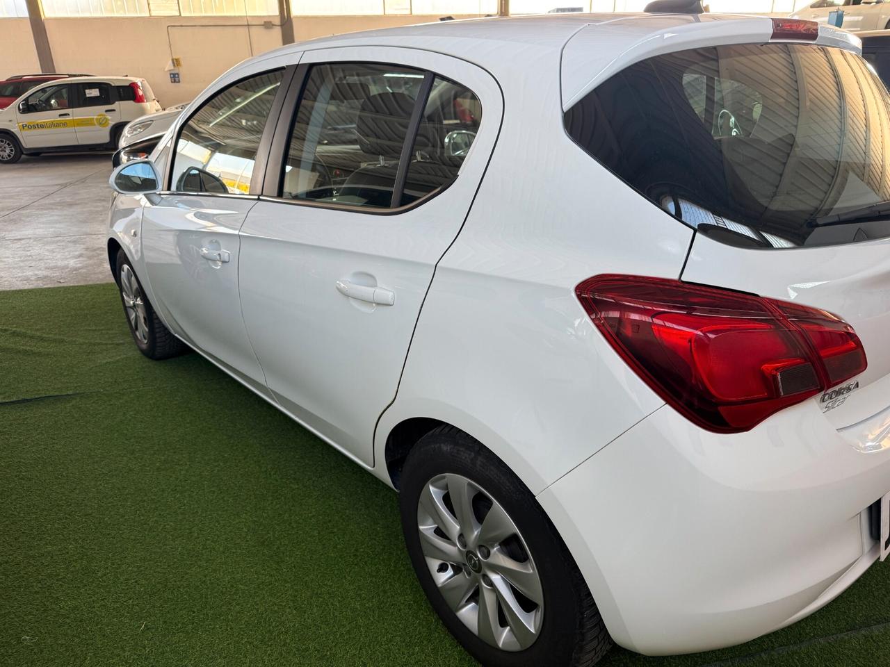 Opel Corsa 1.4 90CV GPL Tech 5 porte Cosmo