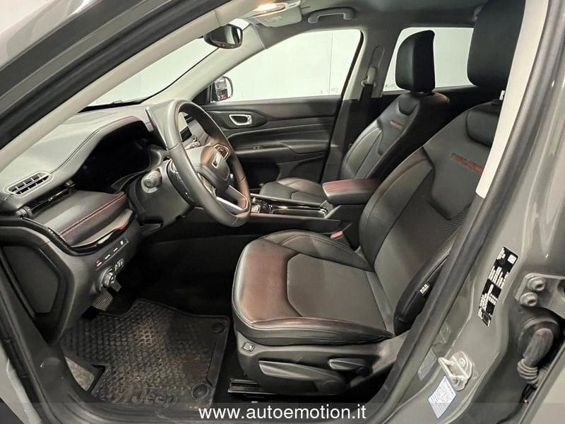 Jeep Compass 1.3 T4 240CV PHEV AT6 4xe Trailhawk