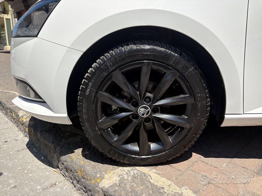 Skoda fabia 1.0 edition certificata unproprietario