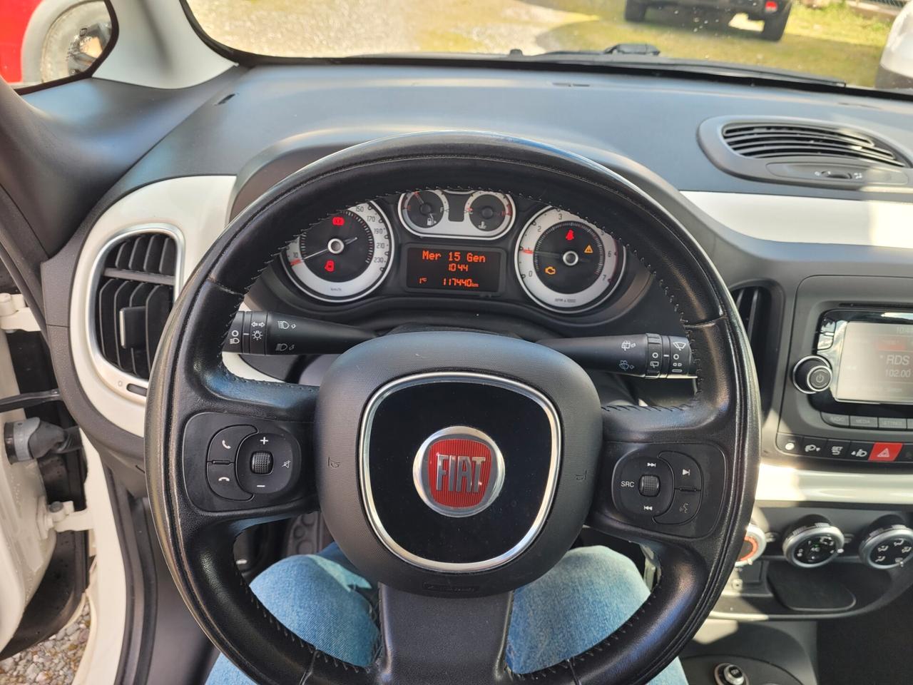 Fiat 500L 1.6 Multijet 105 CV LIVING - NEOPATENTATI