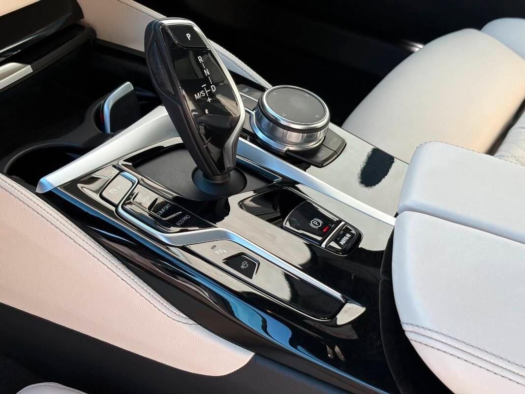 BMW Serie 5 Touring 530d Touring mhev 48V xdrive Msport auto
