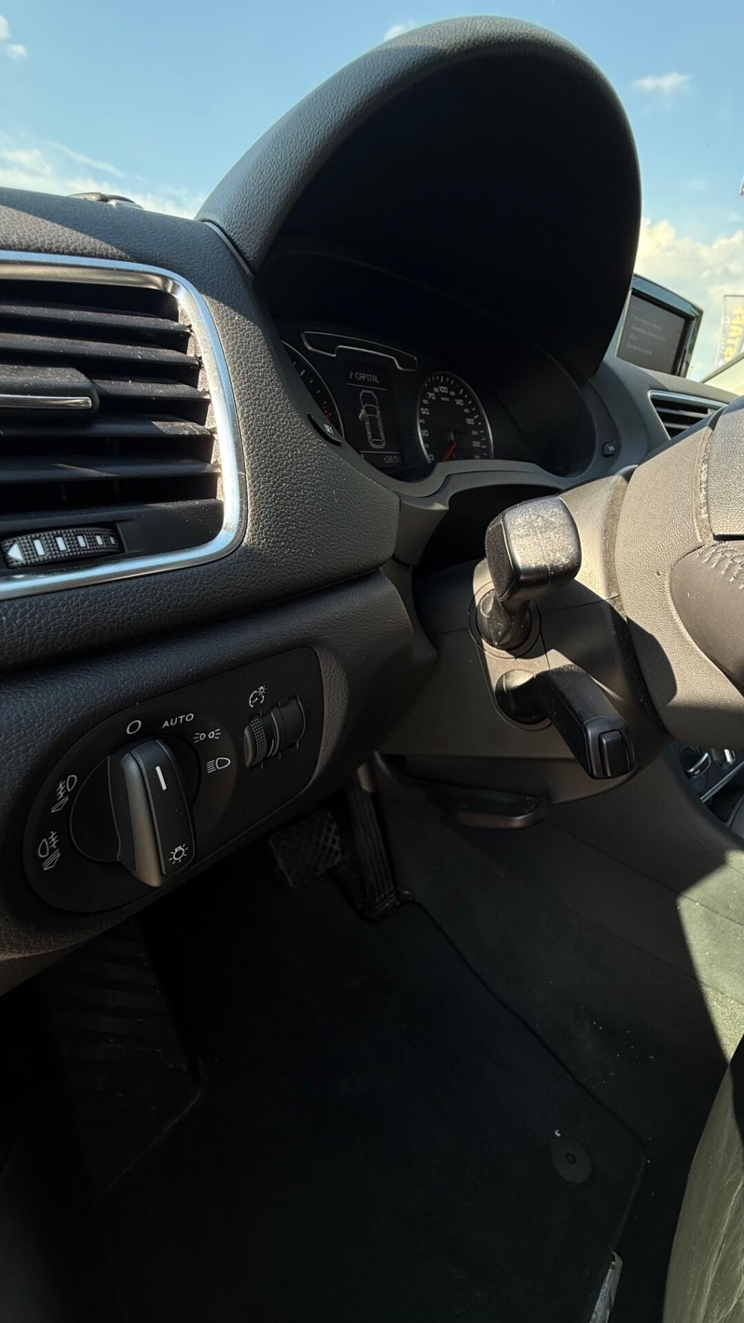 Audi Q3 2.0 TDI 140 CV quattro S tronic Sline