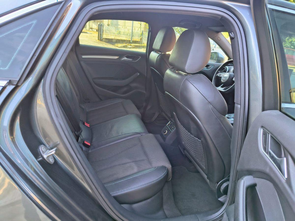 AUDI - A4 - 2.0 TDI 150CV S tronic Sport