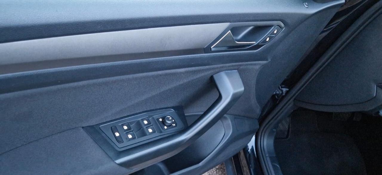 Volkswagen T-Roc 2.0 Tdi 150Cv Style Solo109.000Km