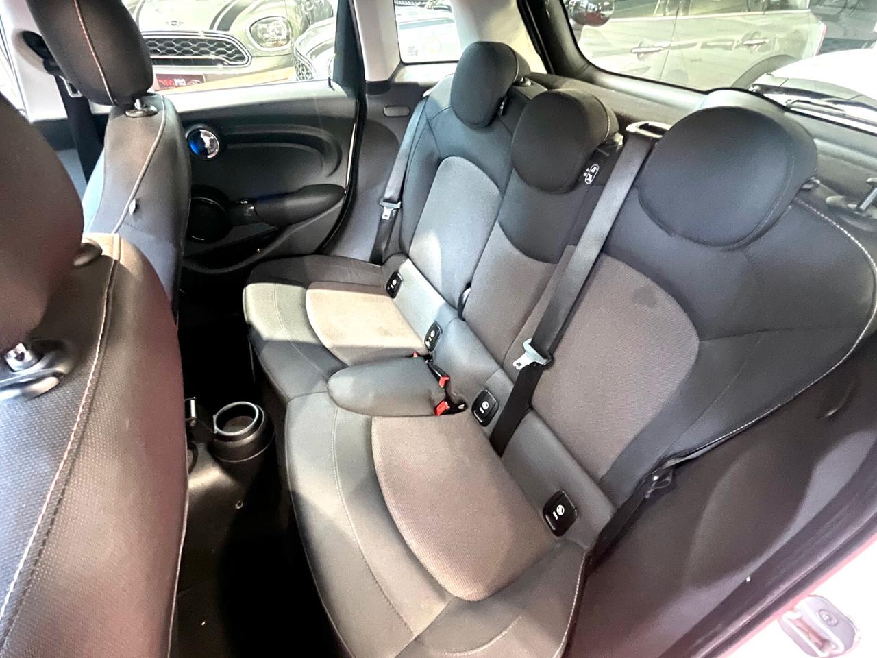 MINI COOPER ONE 1.2 5 PORTE 102CV OK NEOPATENTATI