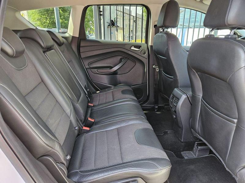 Ford Kuga 2.0 TDCi 150CV Pshift S&S AWD Titanium