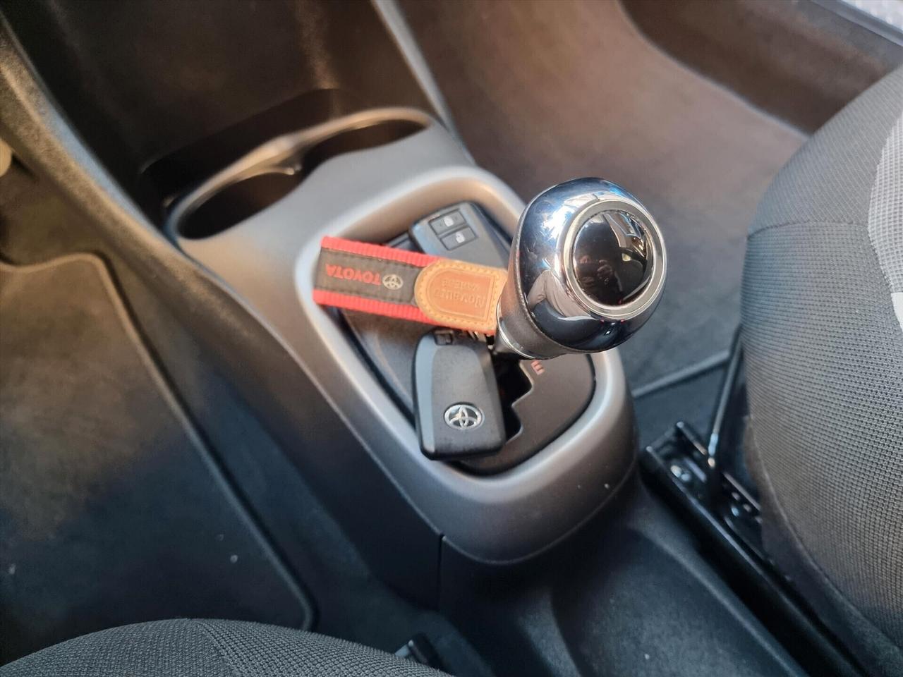 Toyota Aygo Connect 1.0 VVT-i 72 CV 5 porte x-fun MMT AUTOMATICA