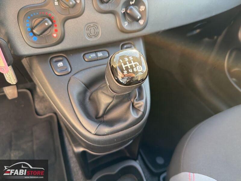 FIAT Panda 0.9 TwinAir 86 Cv 4x4 - 5 Posti, Bluetooth, Clima ecc