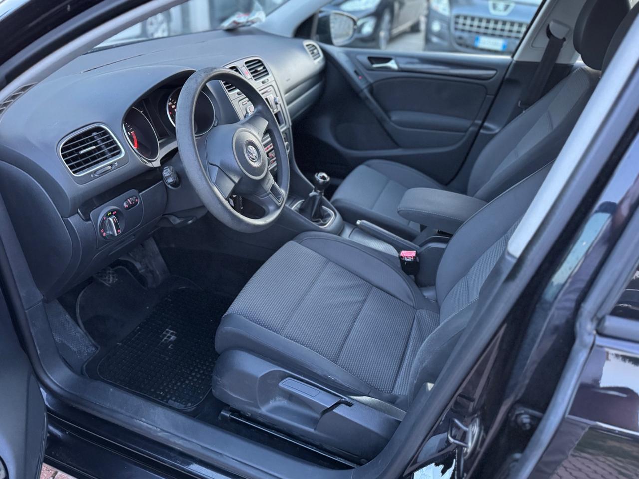 Volkswagen Golf 1.6 TDI DPF 5p. Highline