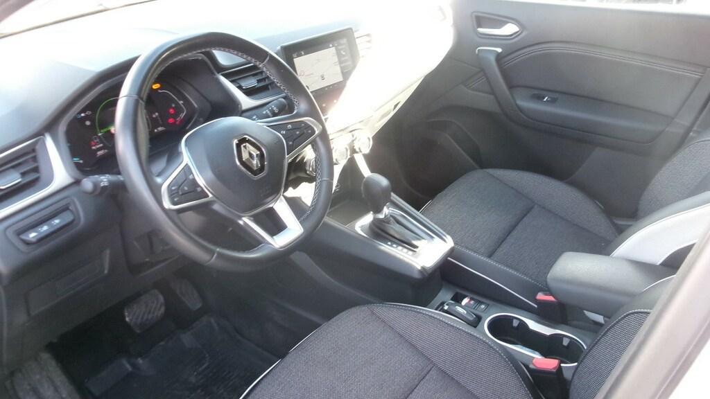 Renault Captur 1.6 Hybrid Techno E-Tech Auto