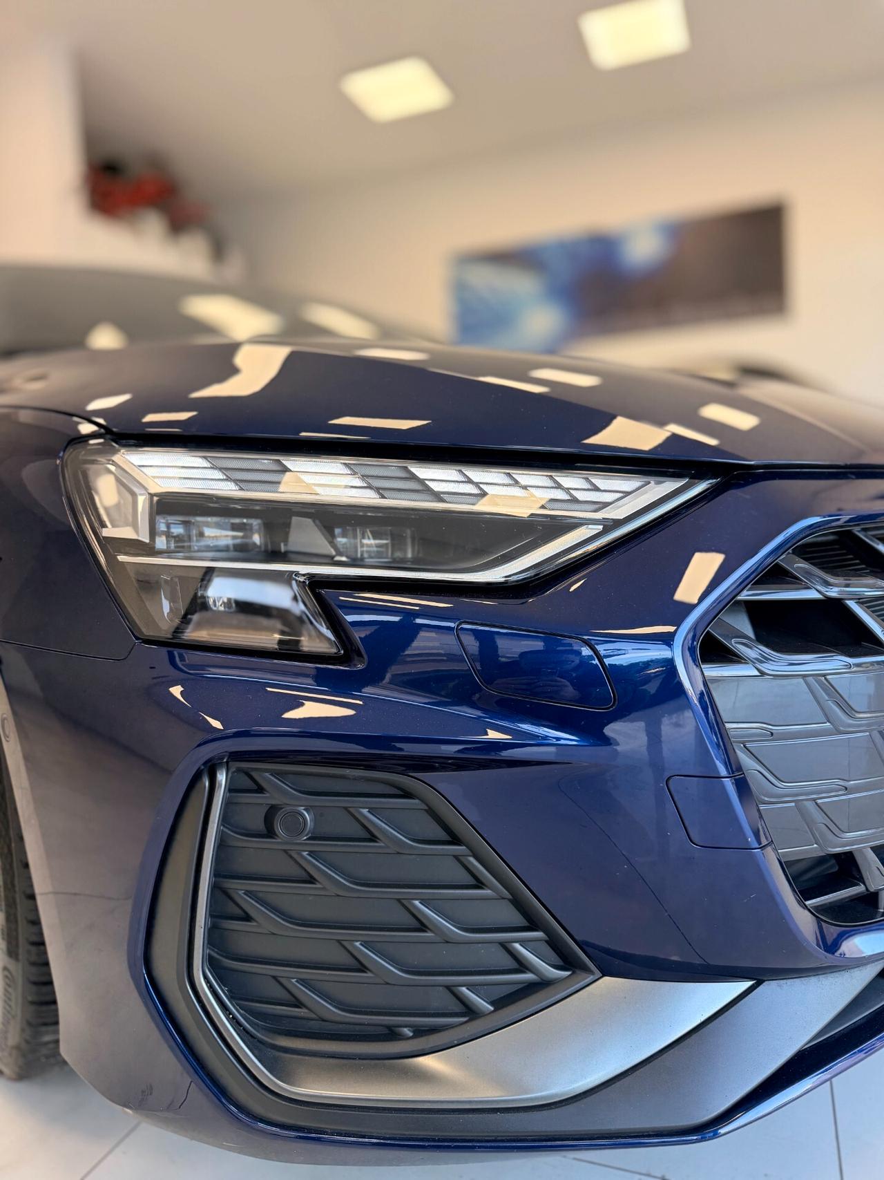 Audi A3 SPB 35 TDI S tronic line edition PACCHETTO LUCI SOFFUSE,APPLE CARPLAY,NAVI,TELECAMERA,FARO MATRIX