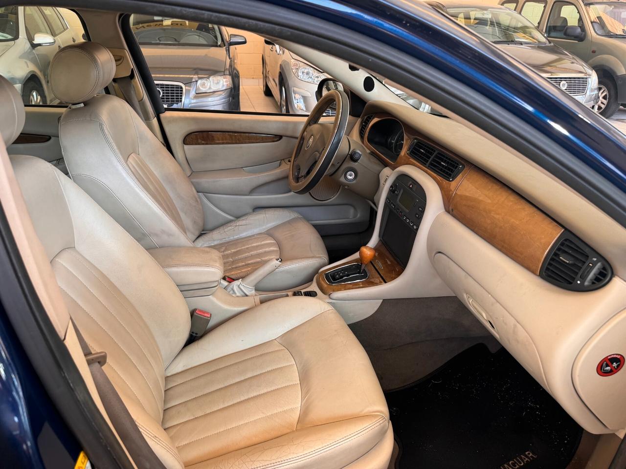 Jaguar X-Type 3.0 V6 24V cat Executive 3383380600